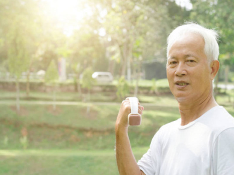 在持续的高温天，如何照顾老年人的健康？