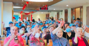 60岁以上的老人养老到底靠什么? 60岁以上的老人养老到底靠什么?
