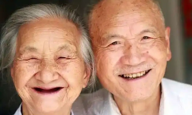 中老年人守护口腔健康的秘诀